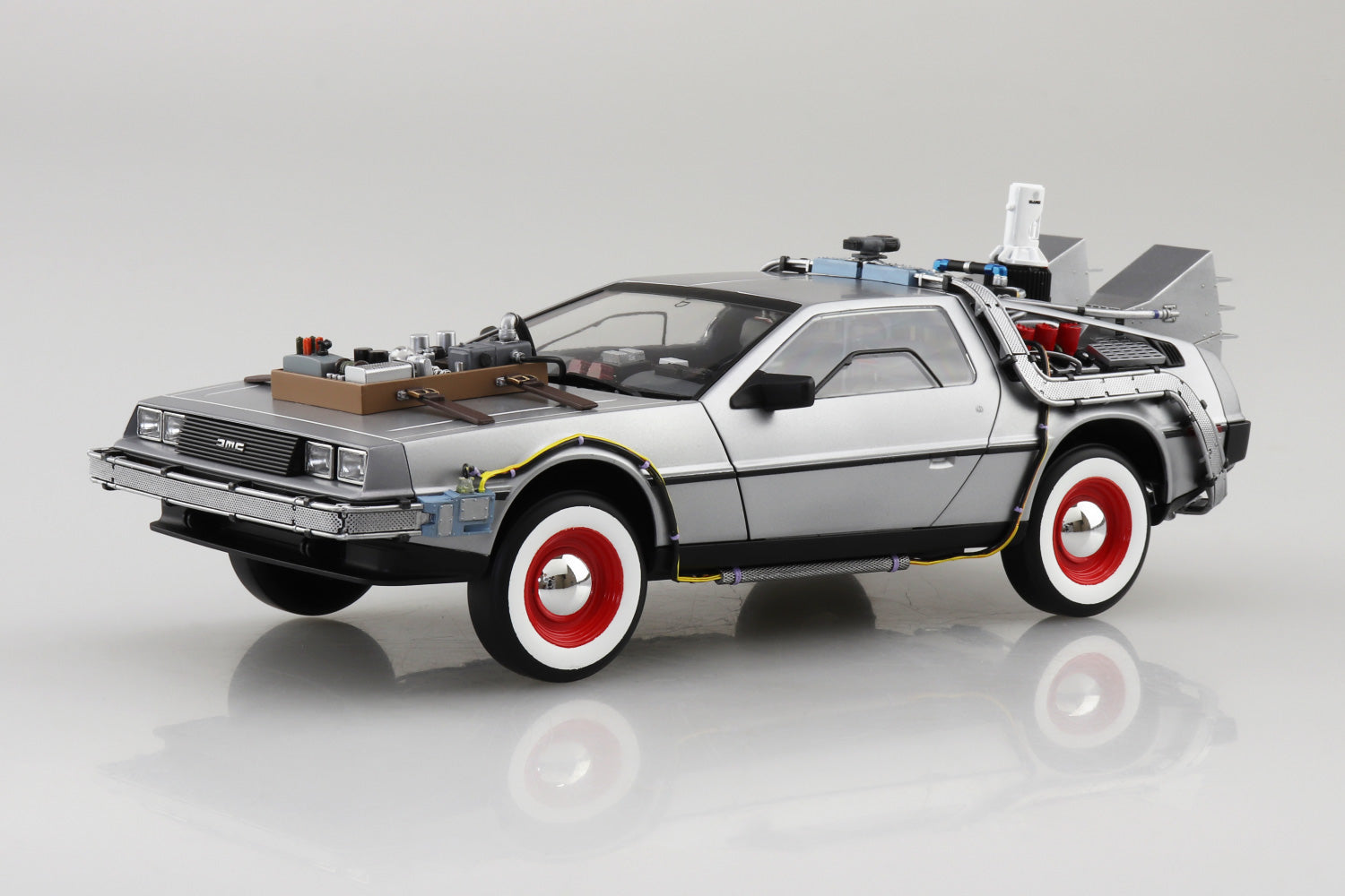 Back to the Future III Movie Mecha No.BT-03 Time Machine 1/24 Scale Model Kit