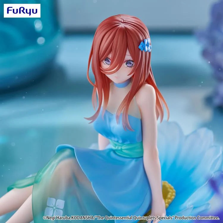 The Quintessential Quintuplets Bloo-me! Miku Nakano Figure