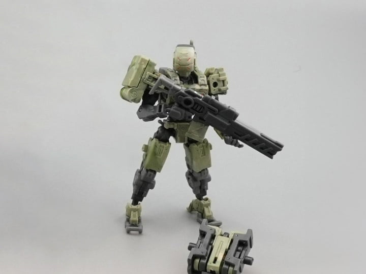 Number 57 Armored Puppet Battle Type.5 L-Type (Green Camouflage Ver.) 1/24 Scale Limited Edition Model Kit