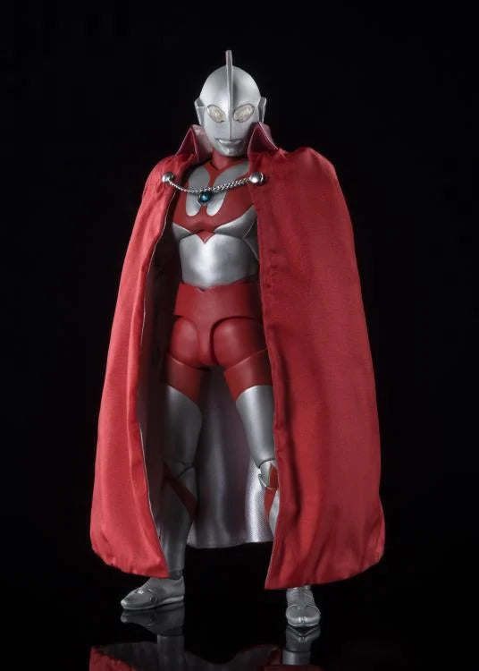 Ultraman S.H.Figuarts Brothers' Mantle