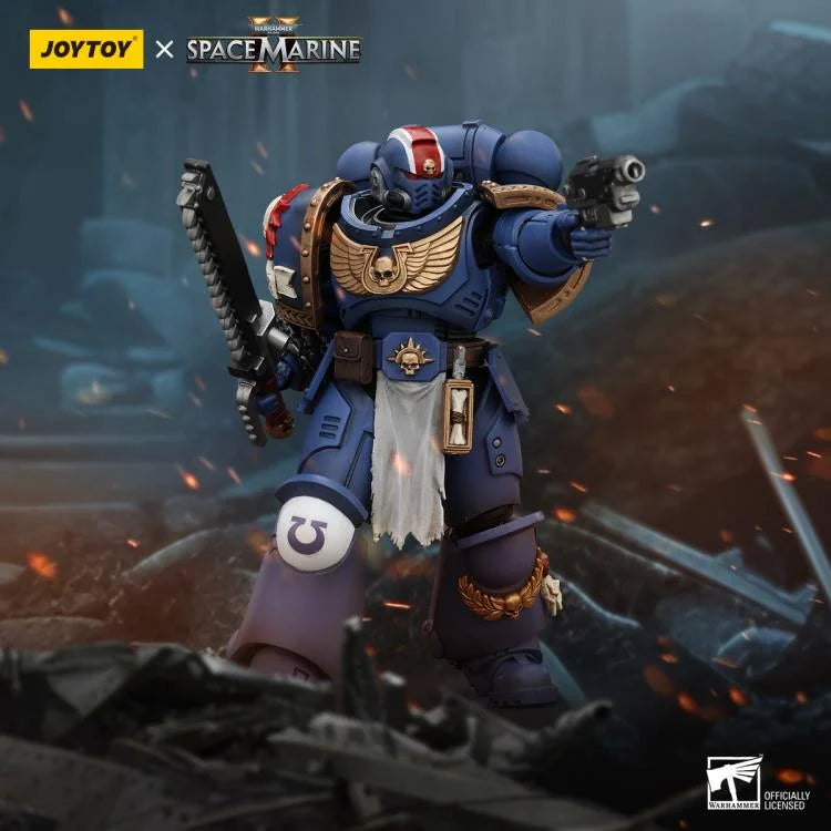 Warhammer 40,000 Space Marine 2 Ultramarines Lieutenant Titus 1/18 Scale Action Figure