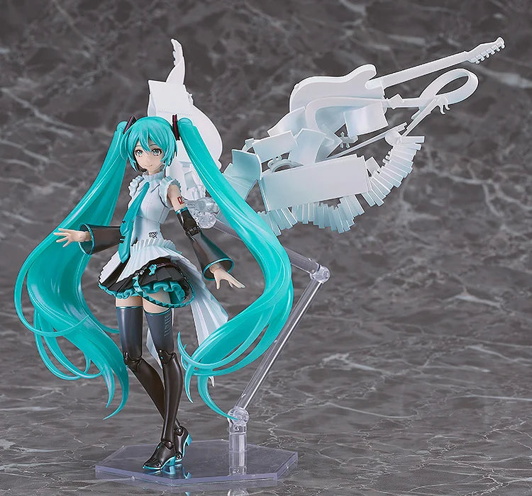 Vocaloid Character Vocal Series 01 PLAMATEA Hatsune Miku (Happy 16th Birthday Ver.) Model Kit