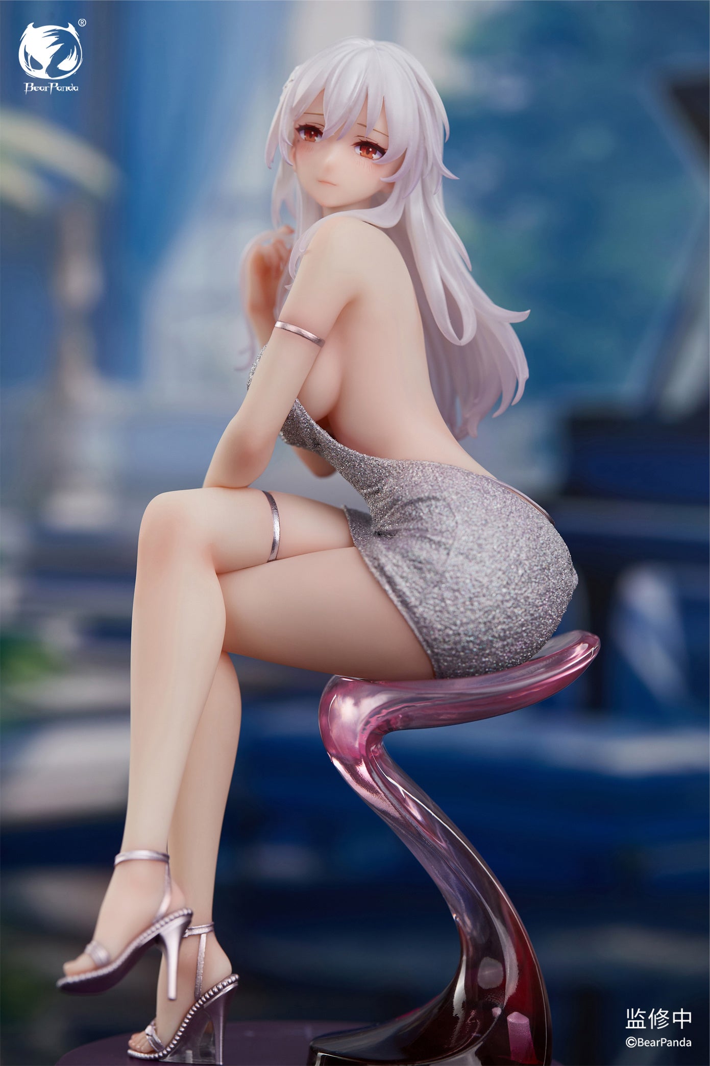 FeintHear Illustration Serina 1/6 Scale Figure