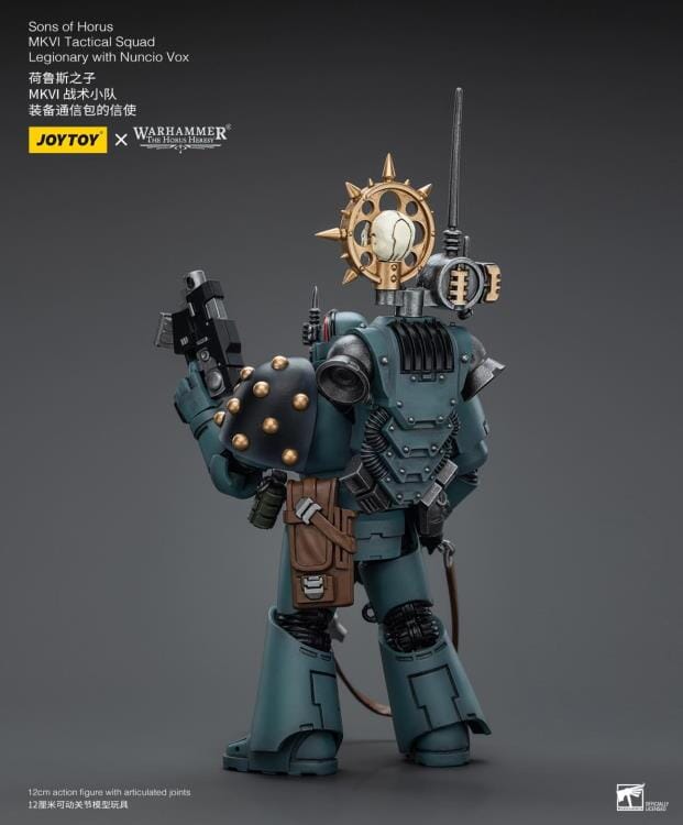 Warhammer 40k Sons of Horus MKVI Tactical Squad Legionary with Nuncio Vox 1/18 Scale Figure