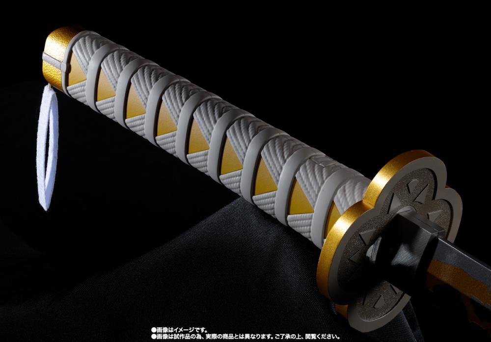 Demon Slayer: Kimetsu no Yaiba Proplica Zenitzu Agatsuma's Nichirin Sword