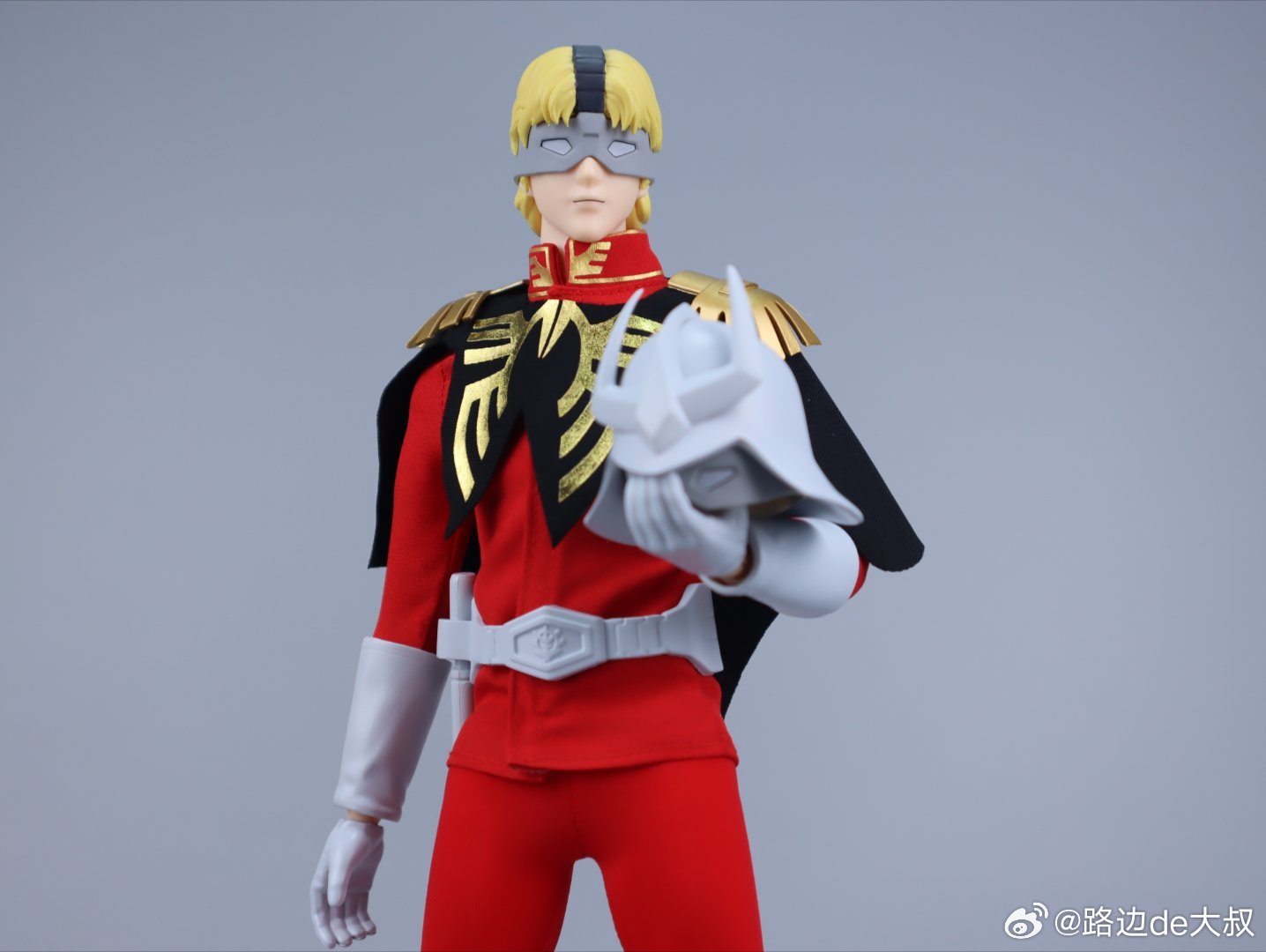 Mobile Suit Gundam Char Aznable (Zeon Military Ver.) 1/6 Scale Action Figure