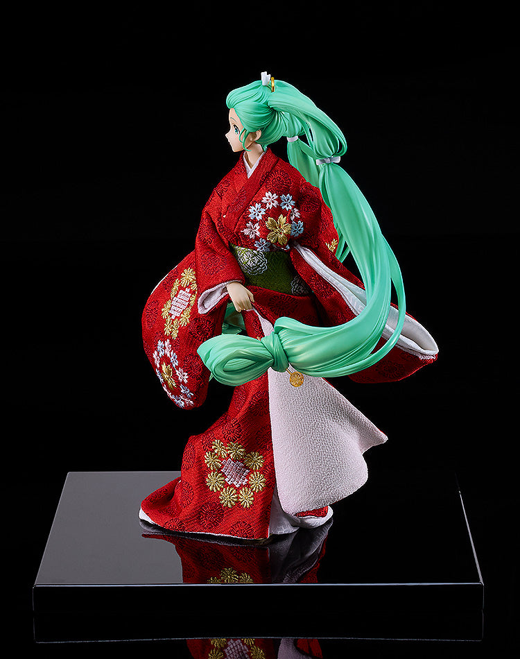 Vocaloid Character Vocal Series 01 Hatsune Miku Kyugetsu Collaboration Hatsune Miku (Beauty Looking Back Miku Ver.) 1/7 Scale Doll Figure