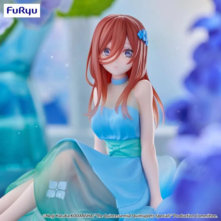 The Quintessential Quintuplets Bloo-me! Miku Nakano Figure