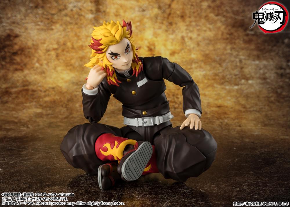 Demon Slayer Kimetsu no Yaiba S.H.Figuarts Kyojuro Rengoku Action Figure