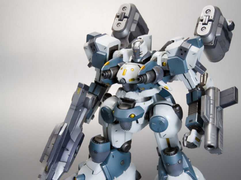 Armored Core Last Raven Variable Infinity Mirage C04-ATLAS (Foxeye Ver.) 1/72 Scale Model Kit