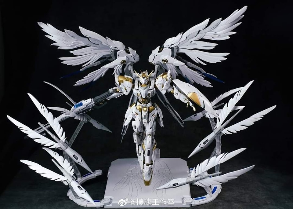 MG Mecha Core Industry Oberon 1/100 Scale Model Kit