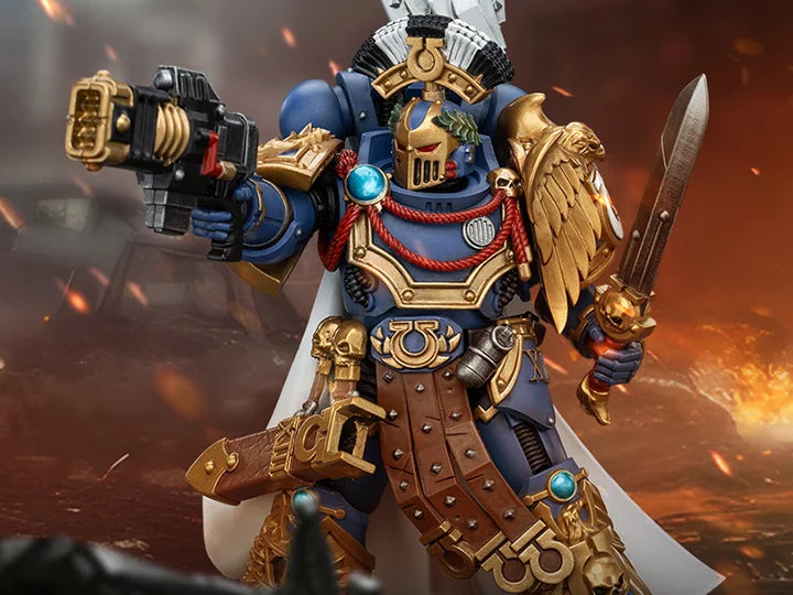 Warhammer The Horus Heresy Ultramarines Legion Praetor with Power Sword and Volkite Serpenta 1/18 Scale Action Figure