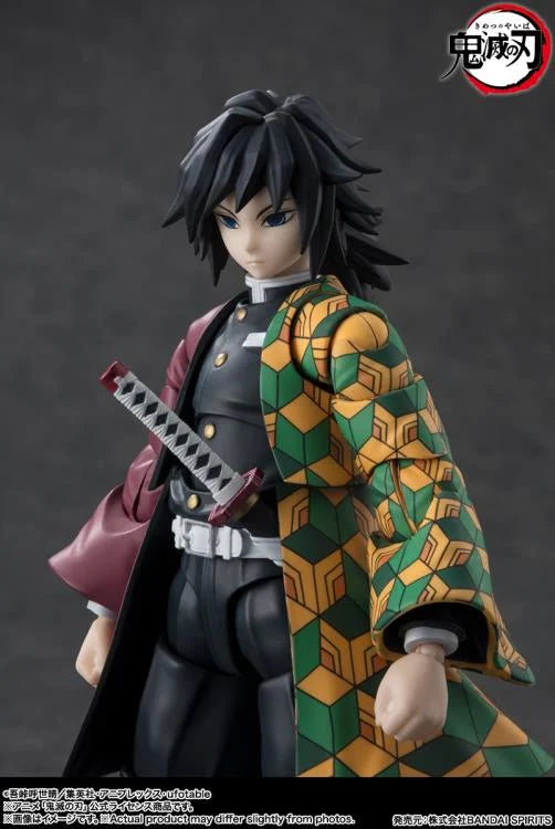 Demon Slayer Kimetsu no Yaiba S.H.Figuarts Giyu Tomioka