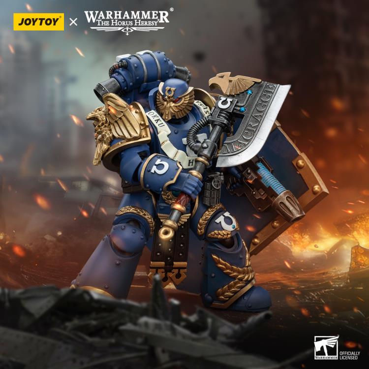 Warhammer The Horus Heresy Ultramarines Invictarus Suzerain Squad Suzerain 3 1/18 Scale Action Figure