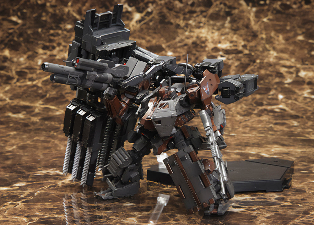 Armored Core V Variable Infinity UCR-10/A Vengeance Model Kit (Reissue)