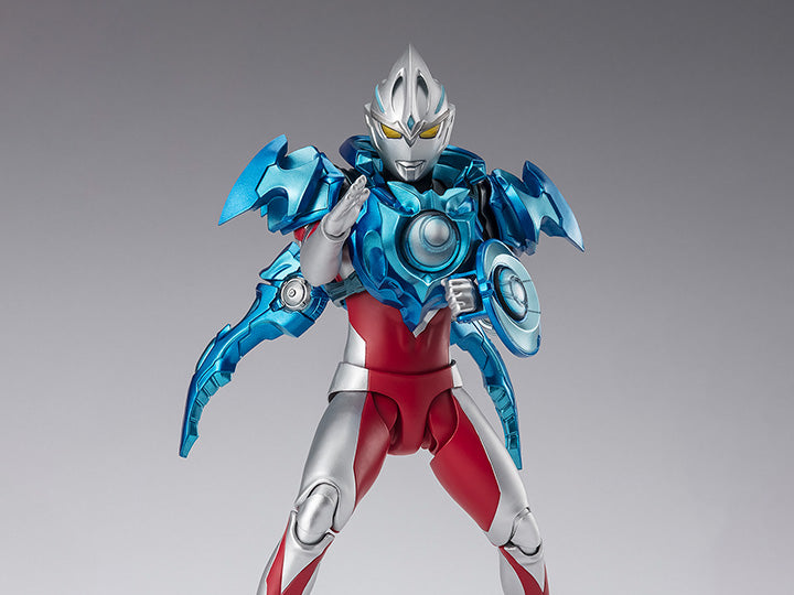 Ultraman Arc S.H.Figuarts Luna Armor Set