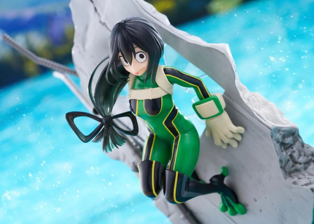 My Hero Academia Dressta Tsuyu Asui Figure