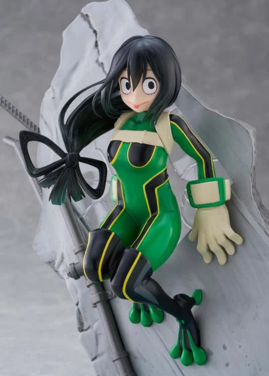 My Hero Academia Dressta Tsuyu Asui Figure