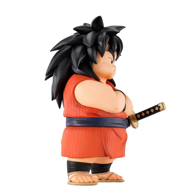 Dragon Ball Masterlise Ichibansho Yajirobe (The Lookout Above the Clouds) Figure