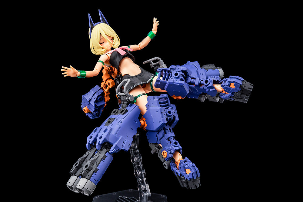 Megami Device Buster Doll Tank Midnight Fang Model Kit