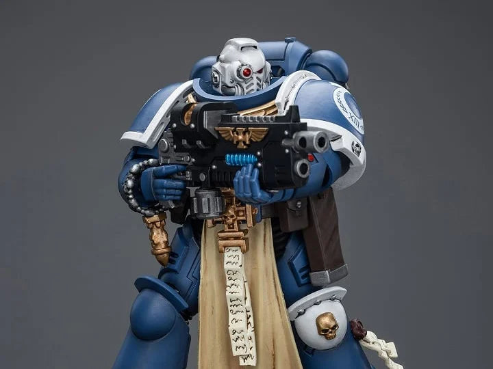 Warhammer 40K Ultramarines Sternguard Veteran with Combi-Plasma 1/18 Scale Action Figure