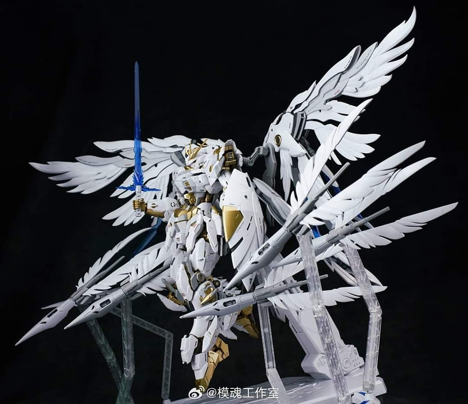 MG Mecha Core Industry Oberon 1/100 Scale Model Kit