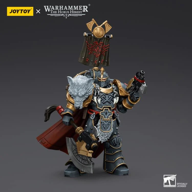 Warhammer The Horus Heresy Space Wolves Legion Praetor with Power Axe and Combat Shield 1/18 Scale Action Figure