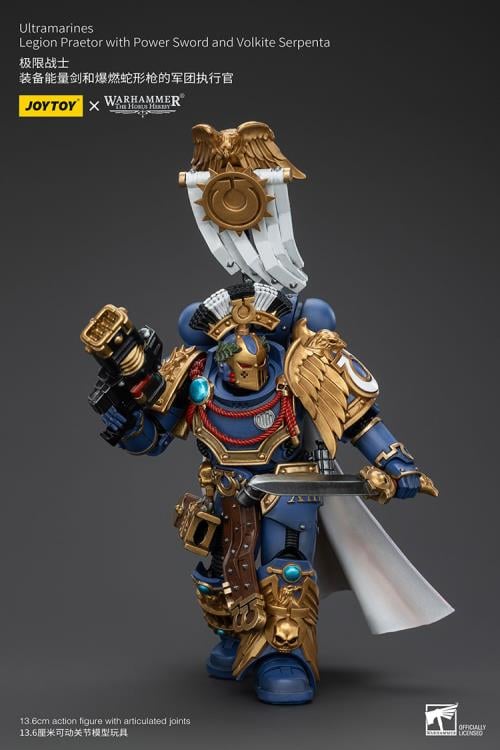 Warhammer The Horus Heresy Ultramarines Legion Praetor with Power Sword and Volkite Serpenta 1/18 Scale Action Figure