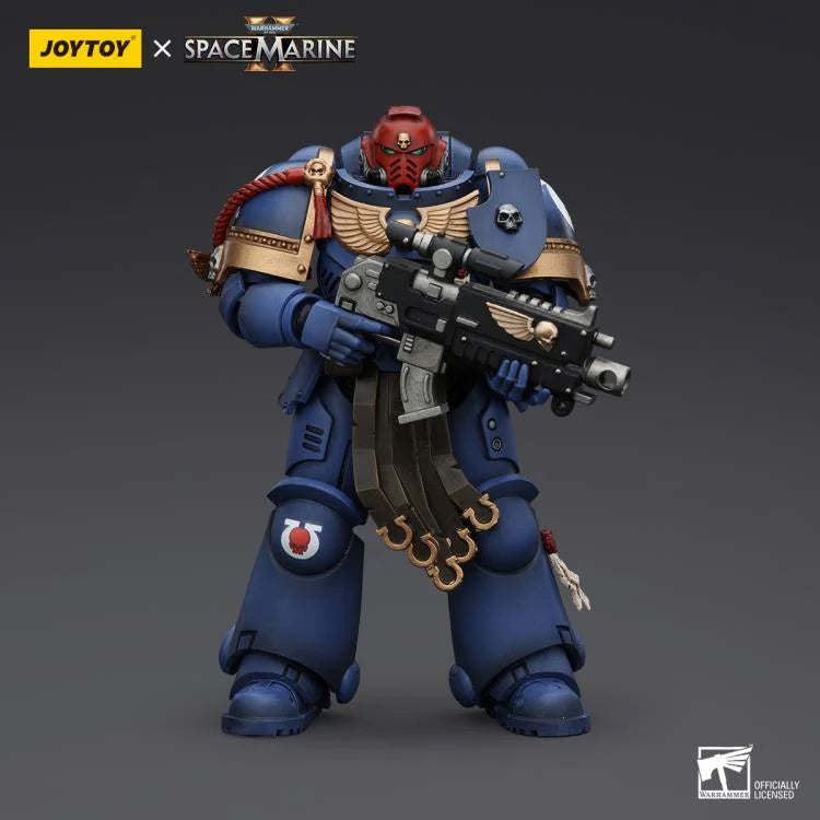 Warhammer 40,000 Space Marine 2 Ultramarines Sergeant Gadriel 1/18 Scale Action Figure