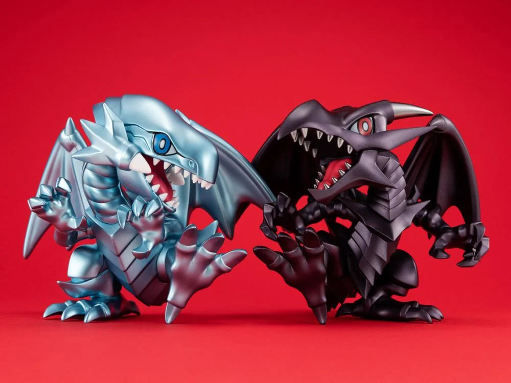 Yu-Gi-Oh! Duel Monsters Megatoon Red-Eyes Black Dragon