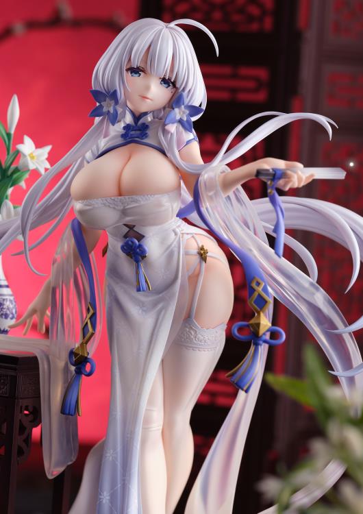 Azur Lane Illustrious (Maiden Lily's Radiance Ver.) 1/7 Scale Figure