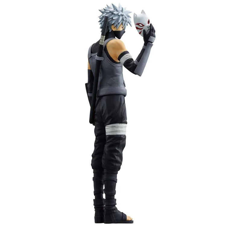 Naruto Shippuden Masterlise Ichibansho Kakashi Hatake (Red Eyes Reflecting the Heart) Figure