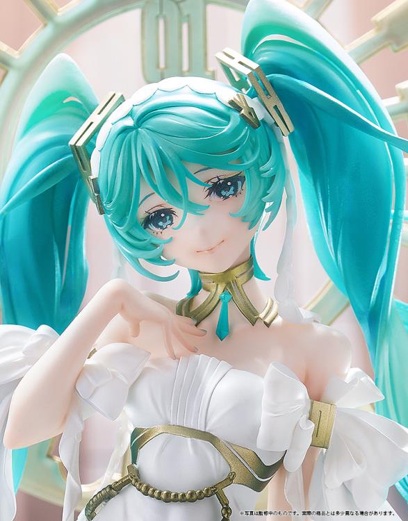 Vocaloid Character Vocal Series 01 Hatsune Miku (Feat. Yoneyama Mai) 1/7 Scale Figure