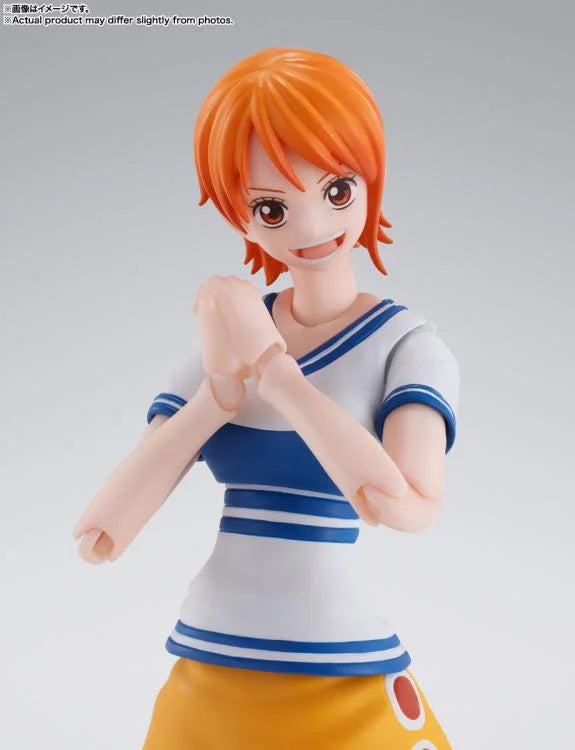 One Piece S.H.Figuarts Nami (Romance Dawn)