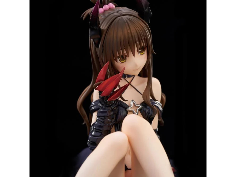 To Love-Ru Darkness Mikan Yuuki (Darkness ver.) 1/6 Scale Figure (Reissue)