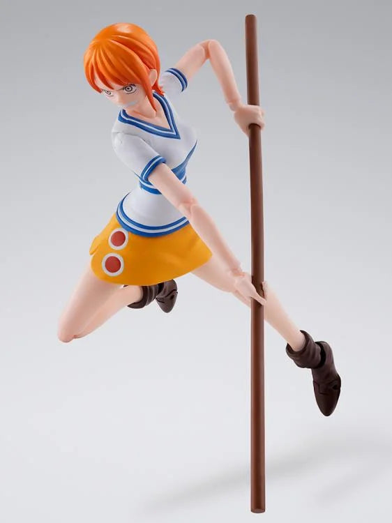 One Piece S.H.Figuarts Nami (Romance Dawn)