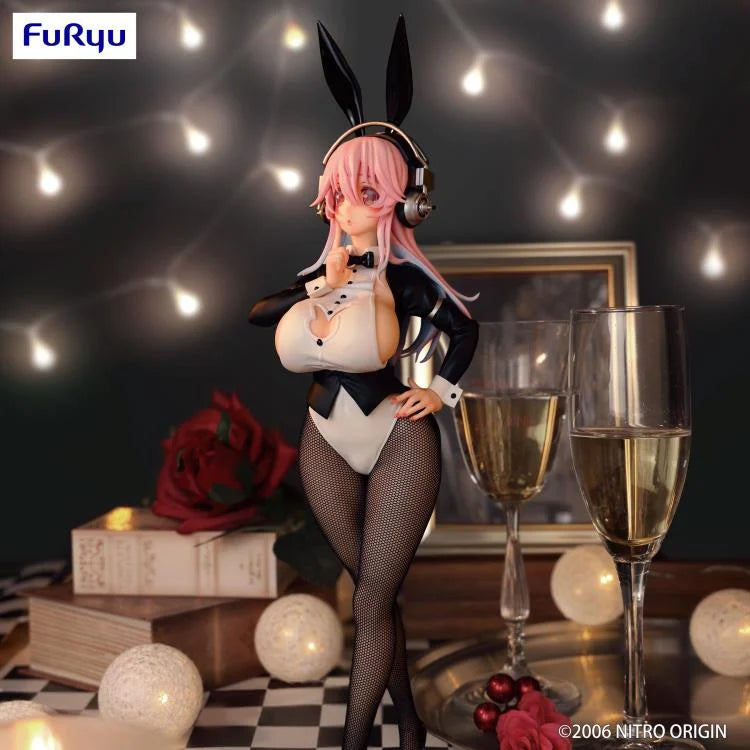 Nitroplus BiCute Bunnies Super Sonico (Tailcoat Ver.) Figure