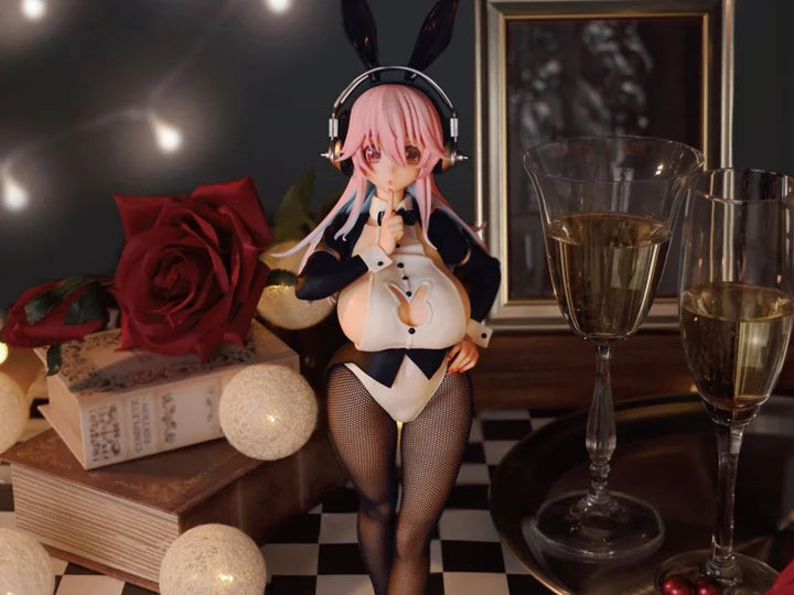 Nitroplus BiCute Bunnies Super Sonico (Tailcoat Ver.) Figure