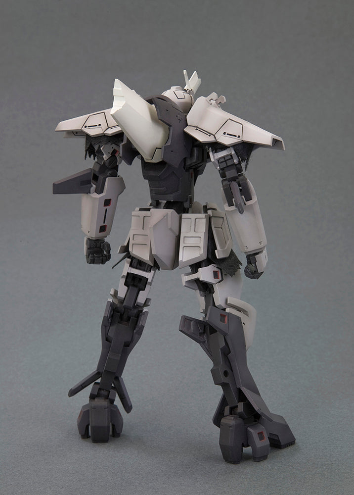 Broken Blade Delphine (Renewal Ver.) 1/60 Scale Model Kit