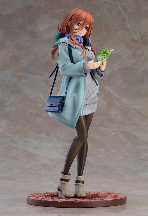 The Quintessential Quintuplets Miku Nakano (Date Style Ver.) 1/6 Scale Figure