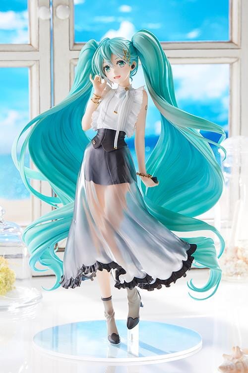 Vocaloid Character Vocal Series 01 Hatsune Miku (NT Style Casual Wear Ver.) 1/6 Scale Figure