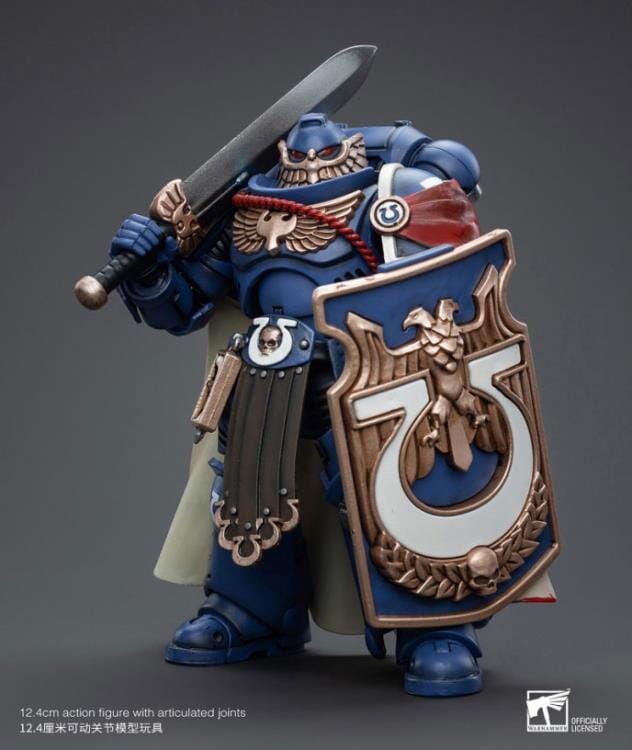 Warhammer 40K Ultramarines Victrix Guard 1/18 Scale Figure