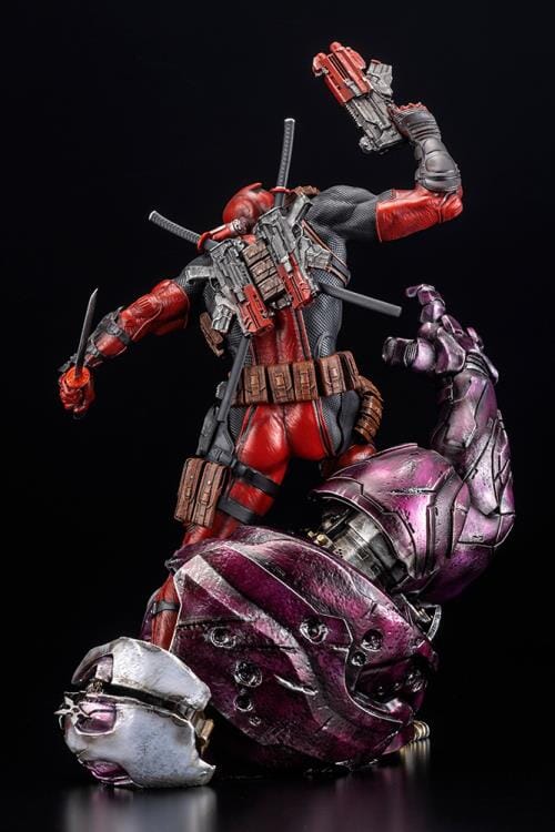 Marvel Fine Art Signature Series Deadpool Limited Edition Statue