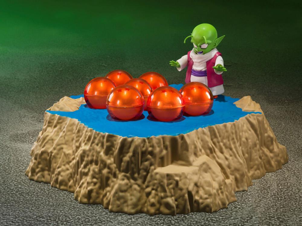 Dragon Ball Z S.H.Figuarts Porunga and Dende Luminous Dragon Ball Set