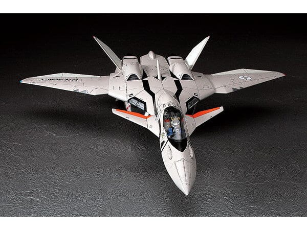 Macross Plus VF-11B Thunderbolt 1/72 Scale Model Kit