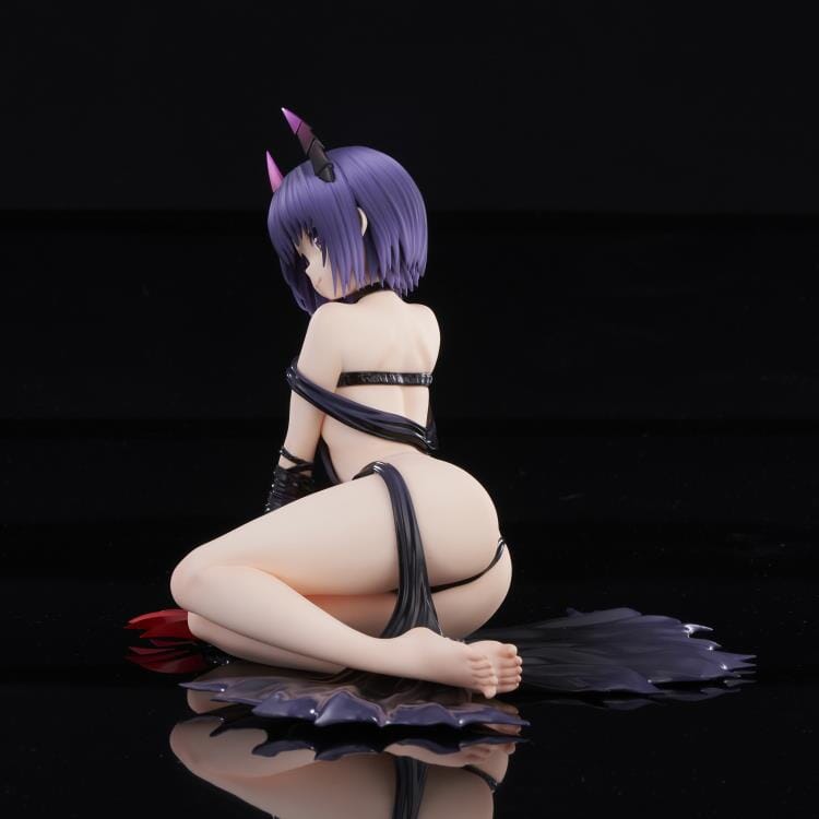 To Love-Ru Darkness Haruna Sairenji (Darkness Ver.) 1/6 Scale Limited Edition Figure