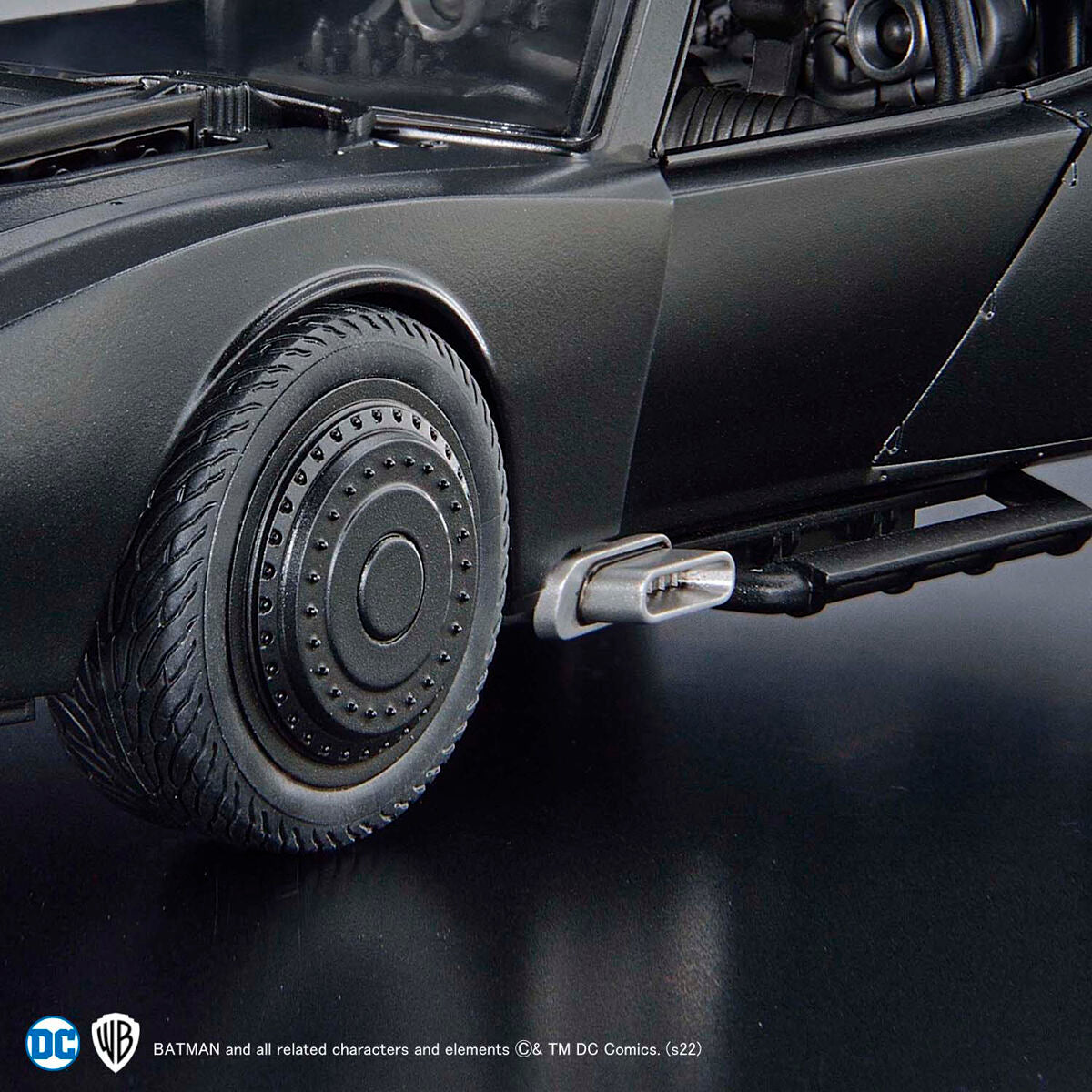 The Batman (2022) Batmobile 1/35 Scale Model Kit