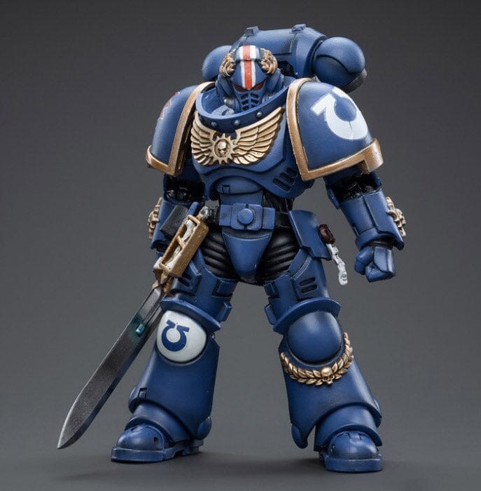 Warhammer 40K Ultramarines Primaris Lieutenant Argaranthe 1/18 Scale Figure (Reissue)