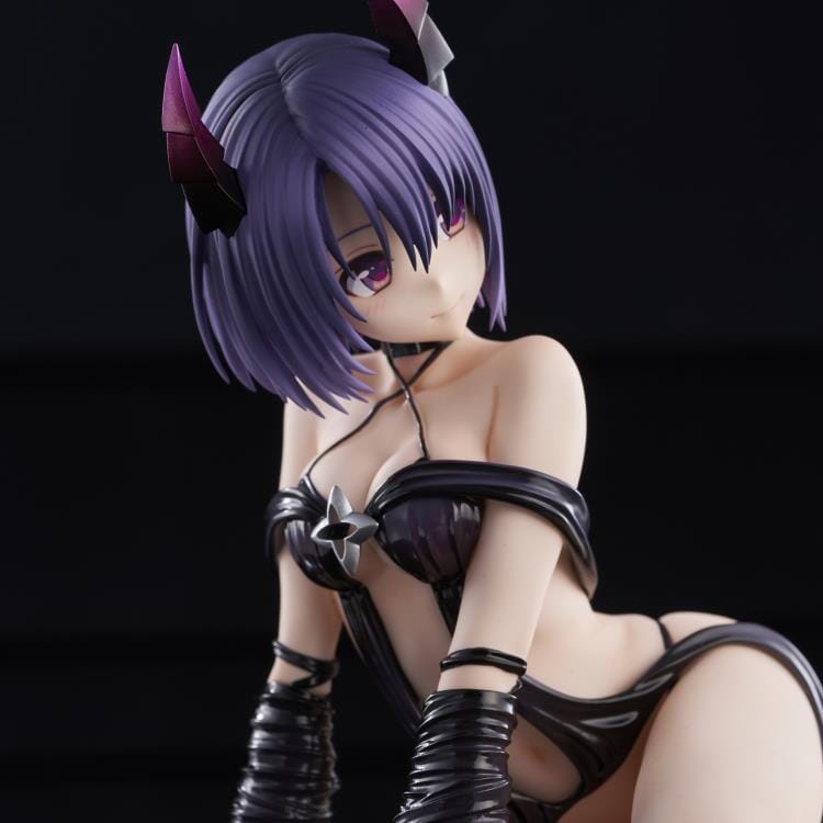 To Love-Ru Darkness Haruna Sairenji (Darkness Ver.) 1/6 Scale Limited Edition Figure