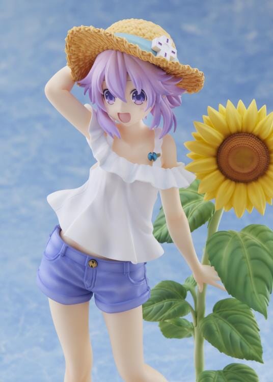 Hyperdimension Neptunia Neptune (Summer Vacation Ver.) 1/7 Scale Limited Edition Figure